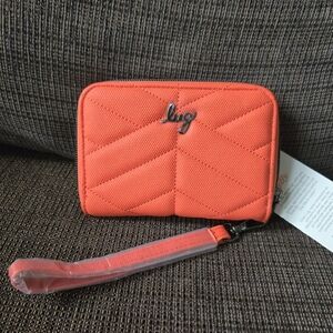 NWT Lug Matte Luxe Rodeo 2 wallet in Papaya